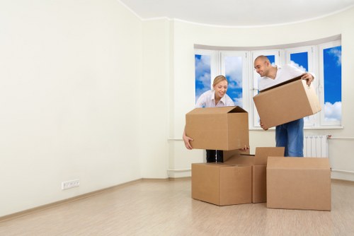 Professional moving truck support for local relocations in Watford
